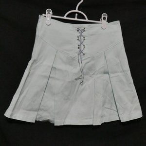 Light blue lace skirt, side zip, cotton / spandex blend, GUC